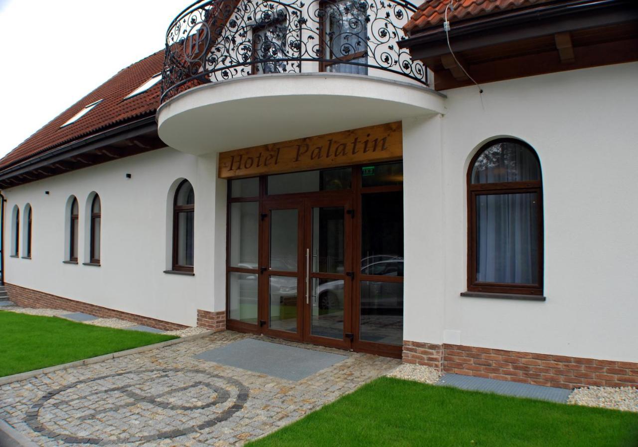 Hotel Palatin Oravsky Podzamok Εξωτερικό φωτογραφία