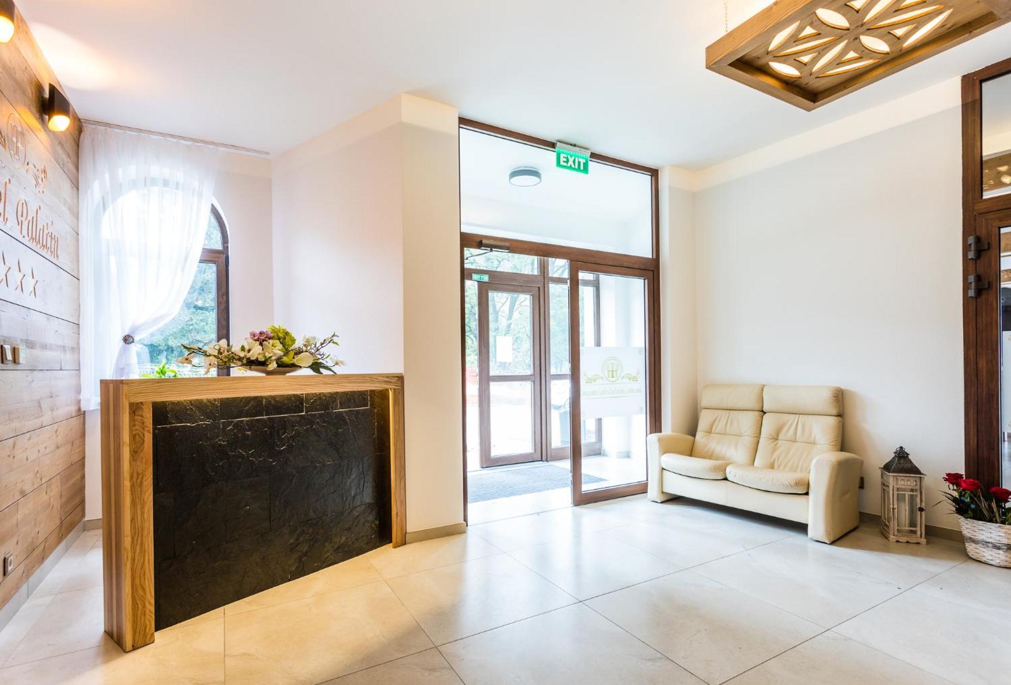 Hotel Palatin Oravsky Podzamok Εξωτερικό φωτογραφία